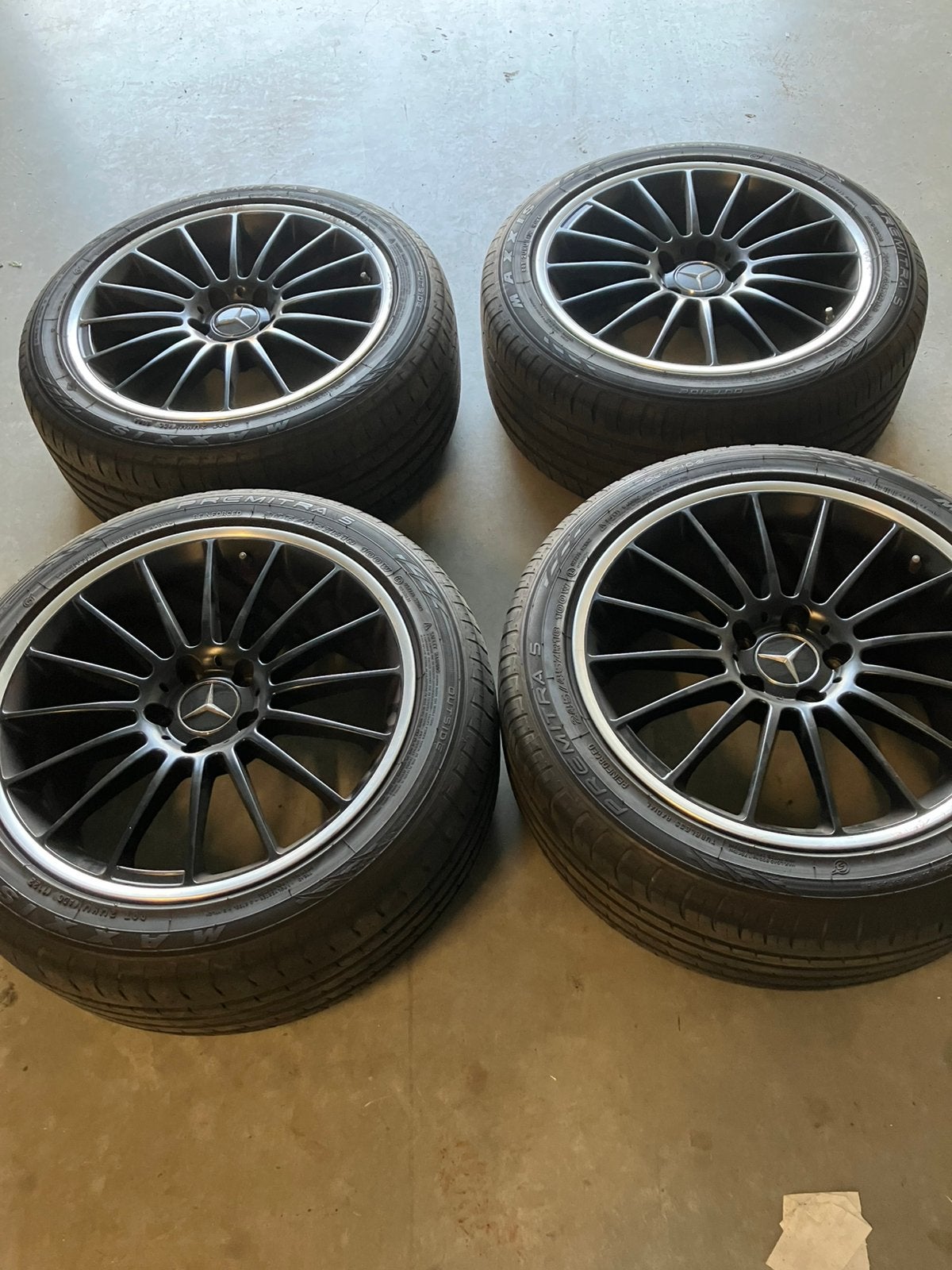 Mercedes velgen met banden, Ophalen, 18 inch, Banden en Velgen, Personenwagen