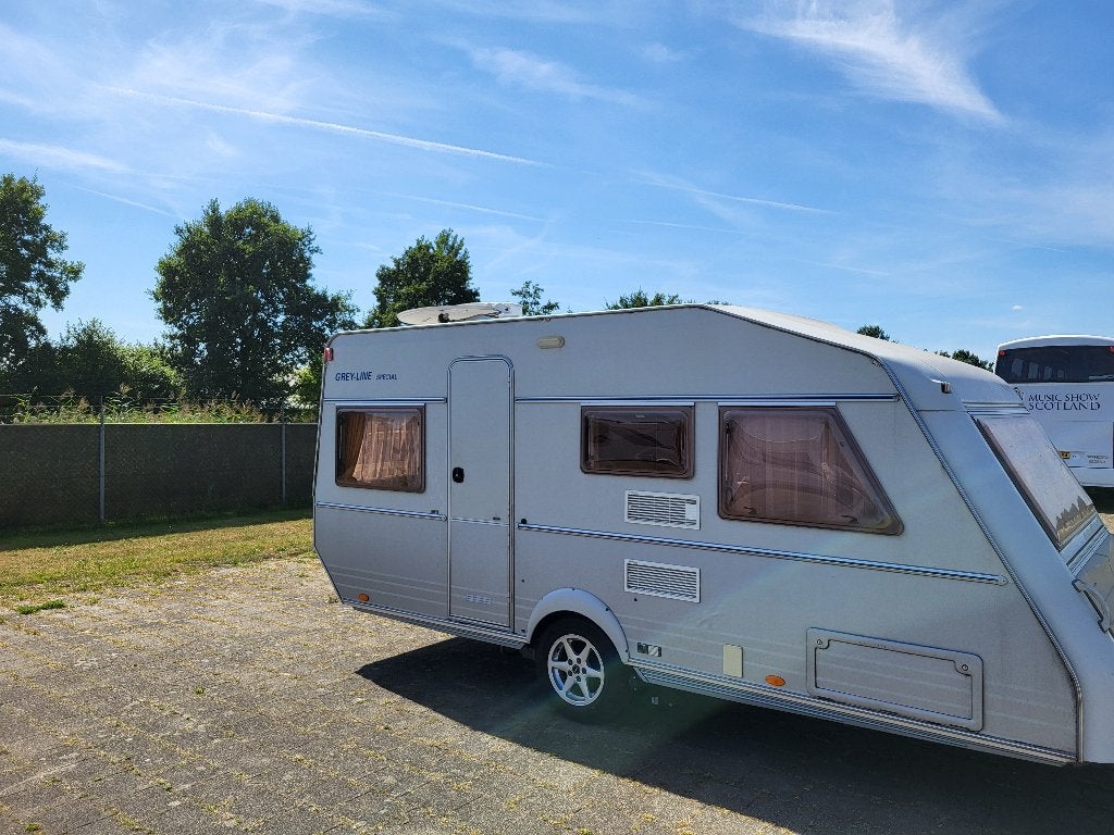Kip Grey Line Special 47G / moet weg!, Caravans en Kamperen, Schokbreker, Rondzit, Kip, Particulier