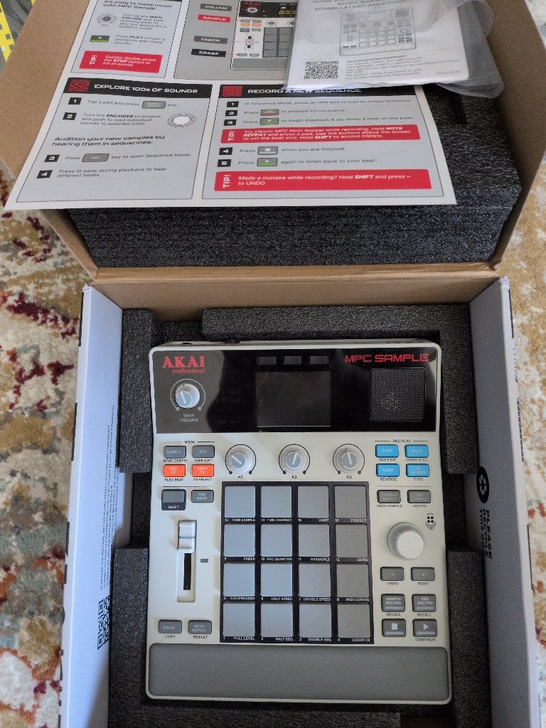 MPC Sample, Muziek en Instrumenten, Ophalen, Zo goed als nieuw
