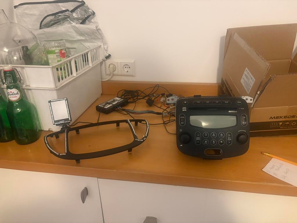 Hyundai i10 orginele radio 2007/2013, met TBH bury Bluetooth, Ophalen, Gebruikt