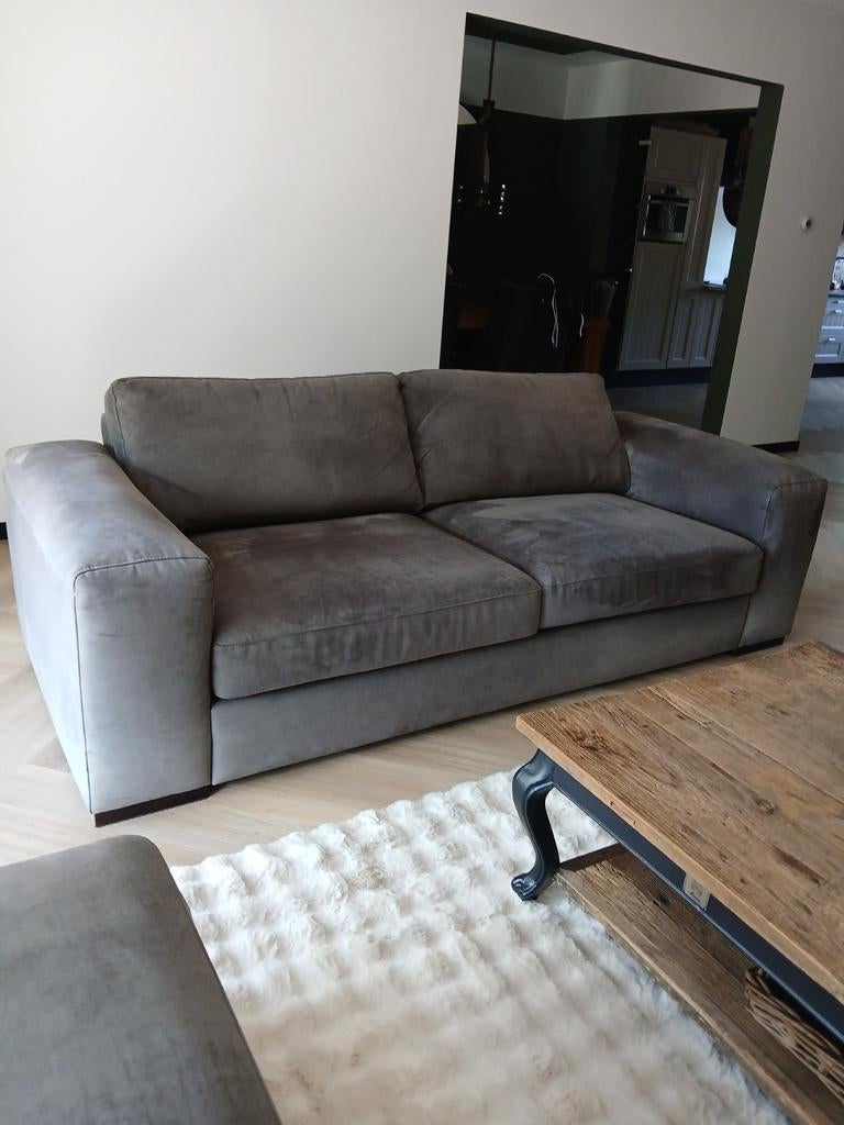 Montel 2- zits bank met poef - Comfortabel en stijlvol, Huis en Inrichting, Gebruikt, Minder dan 75 cm, Driepersoons, Ophalen of Verzenden