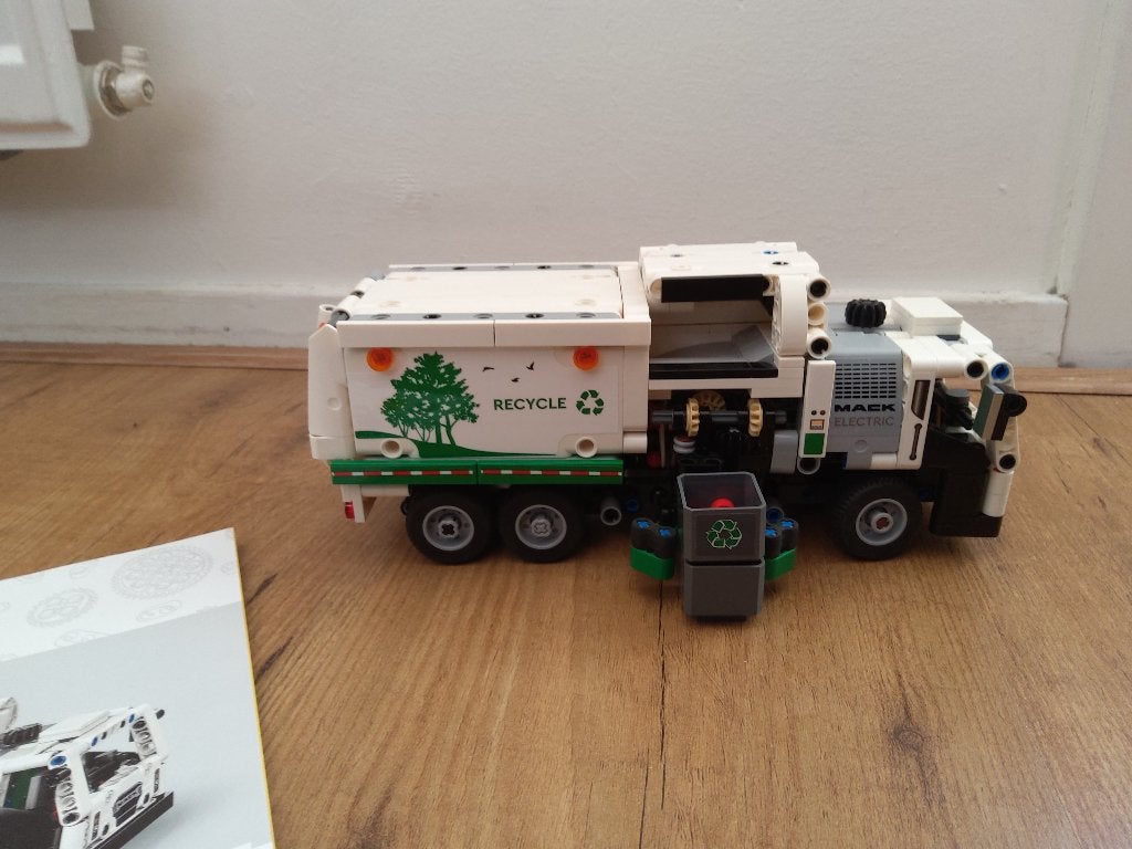 Lego Technic Mack Truck 42167 vuilniswagen - Compleet, Kinderen en Baby's, Verzenden, Lego, Compleet, Friends