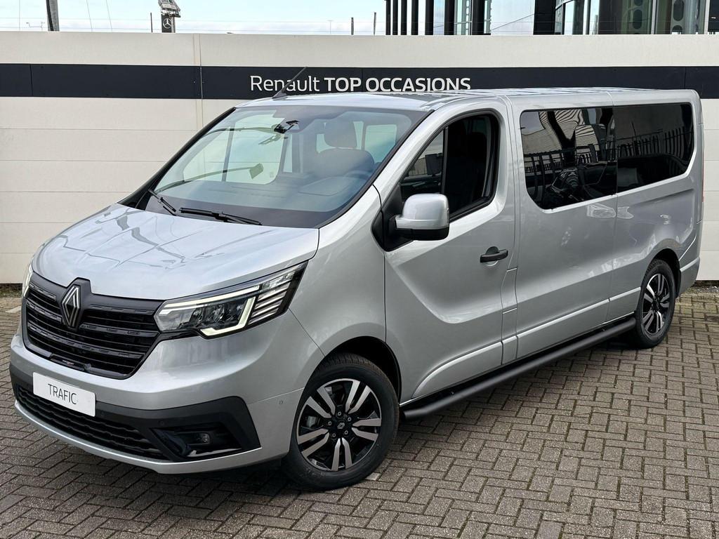 Renault Trafic 2.0 Blue dCi 170 DC T30 L2H1 Anniversary | BP, Auto's, Bestelauto's, Stof, 4 cilinders, Met garantie (alle), Renault