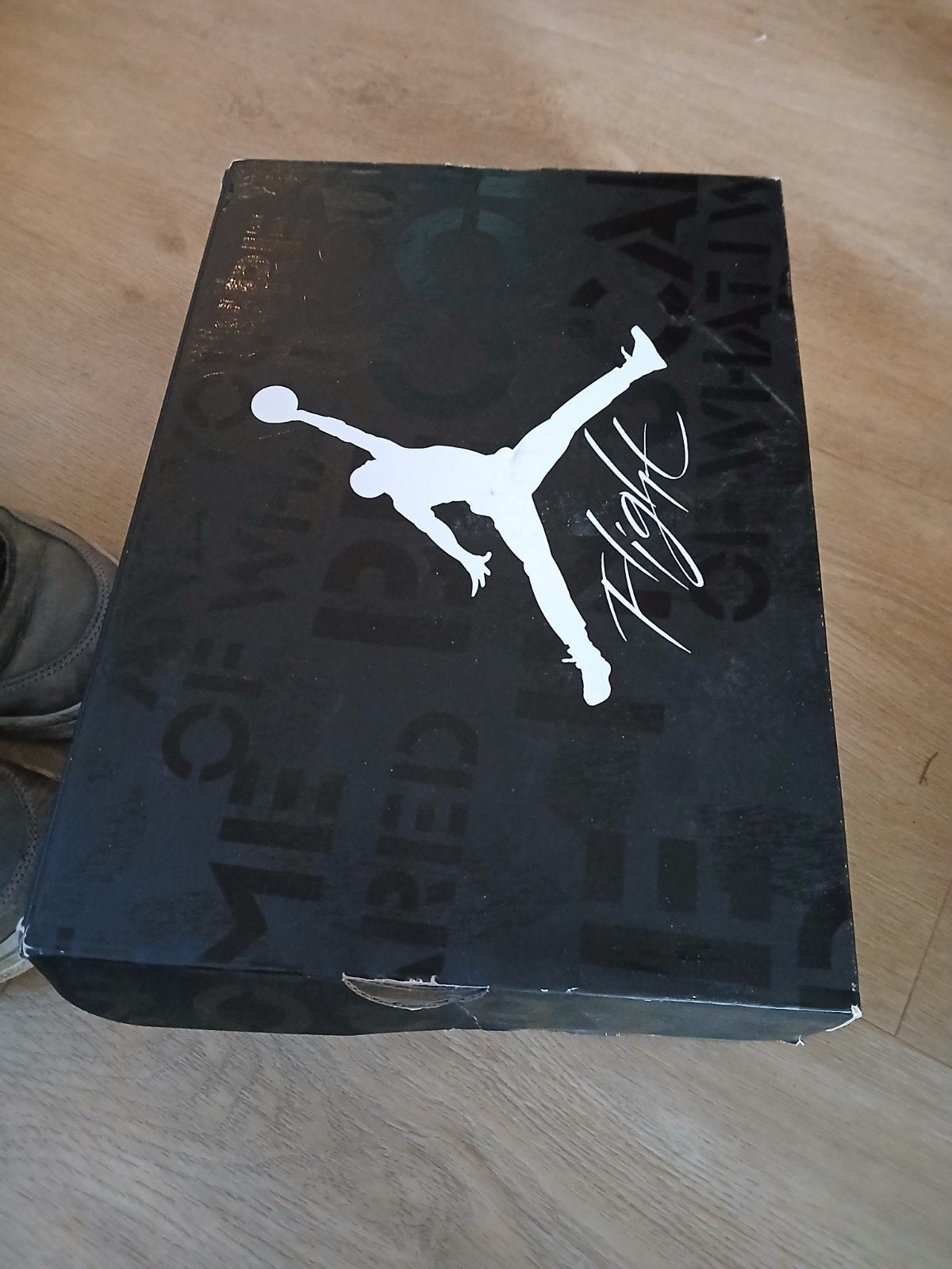 Originele Air Jordan 4 Retro sneakers - Maat 41, Kleding | Heren, Schoenen, Zwart, Ophalen of Verzenden, Sneakers of Gympen, Gedragen