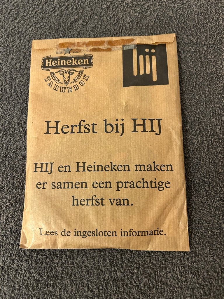 Heineken tarwebok viltjes herfstblad van HIJ mode, Verzamelen, Ophalen, Zo goed als nieuw, Viltje(s), Heineken