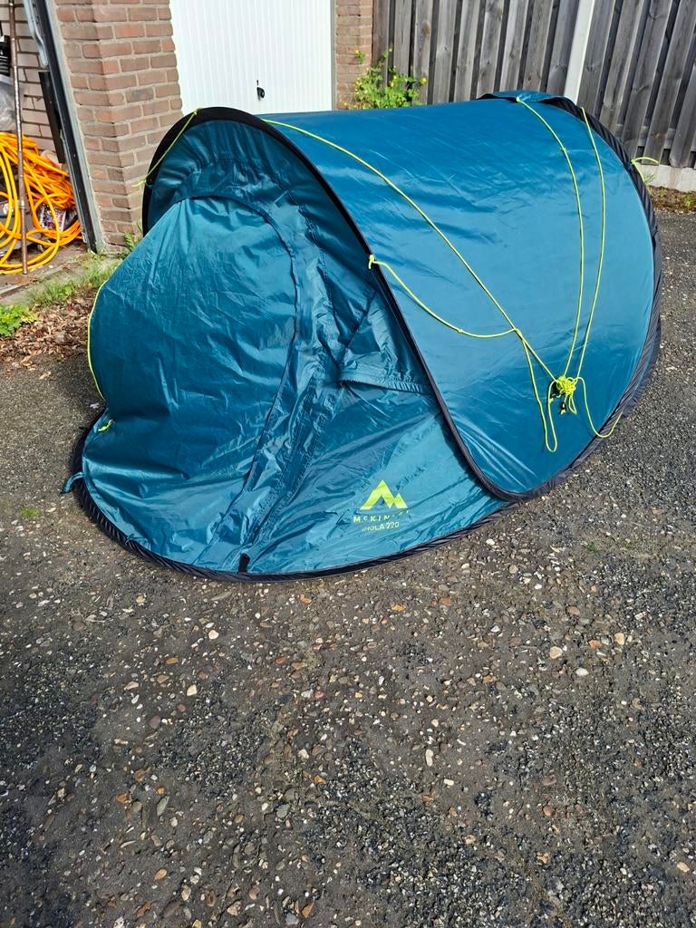 Pup op tent, Ophalen