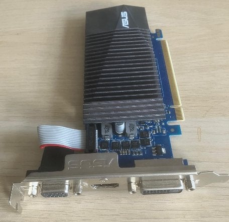 ASUS GT710-SL-2GD5 videokaart met 2 GB GDDR5-geheugen, Computers en Software, PCI-Express 2, HDMI, Refurbished, Ophalen of Verzenden