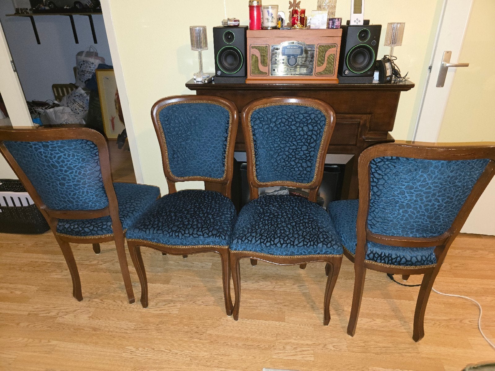 Set 4 klassieke stoelen, blauwe bekleding., Ophalen, Blauw, Klassiek, Zo goed als nieuw