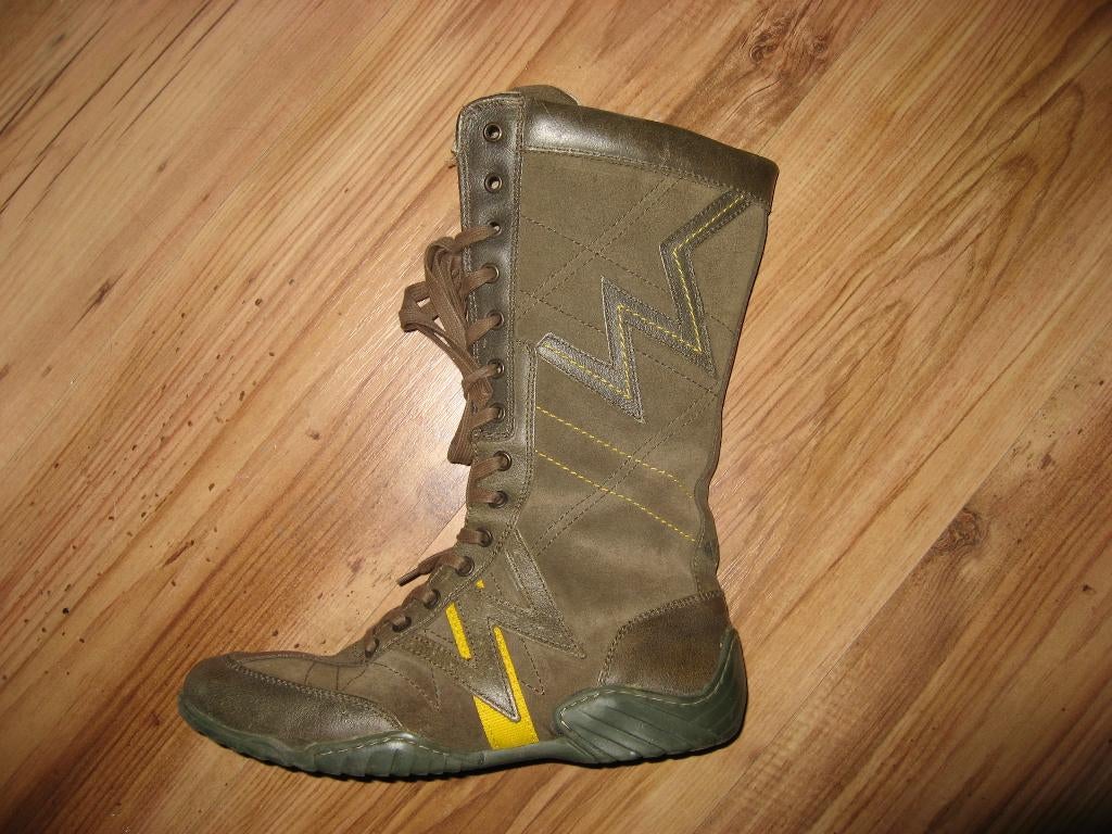 legergroen/geel halfhoge suedeleren laarzen, Wrangler, mt 38, Kleding | Dames, Schoenen, Hoge laarzen, Verzenden, Wrangler, Zo goed als nieuw