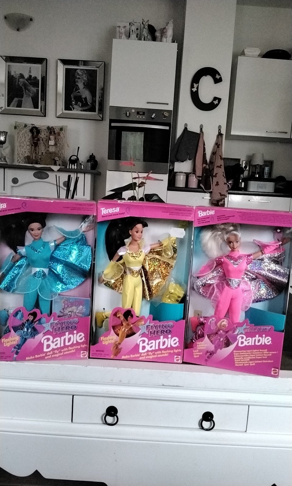 Vintage Flying Hero Barbie Poppen - Kira, Barbie, Teresa, Ophalen of Verzenden