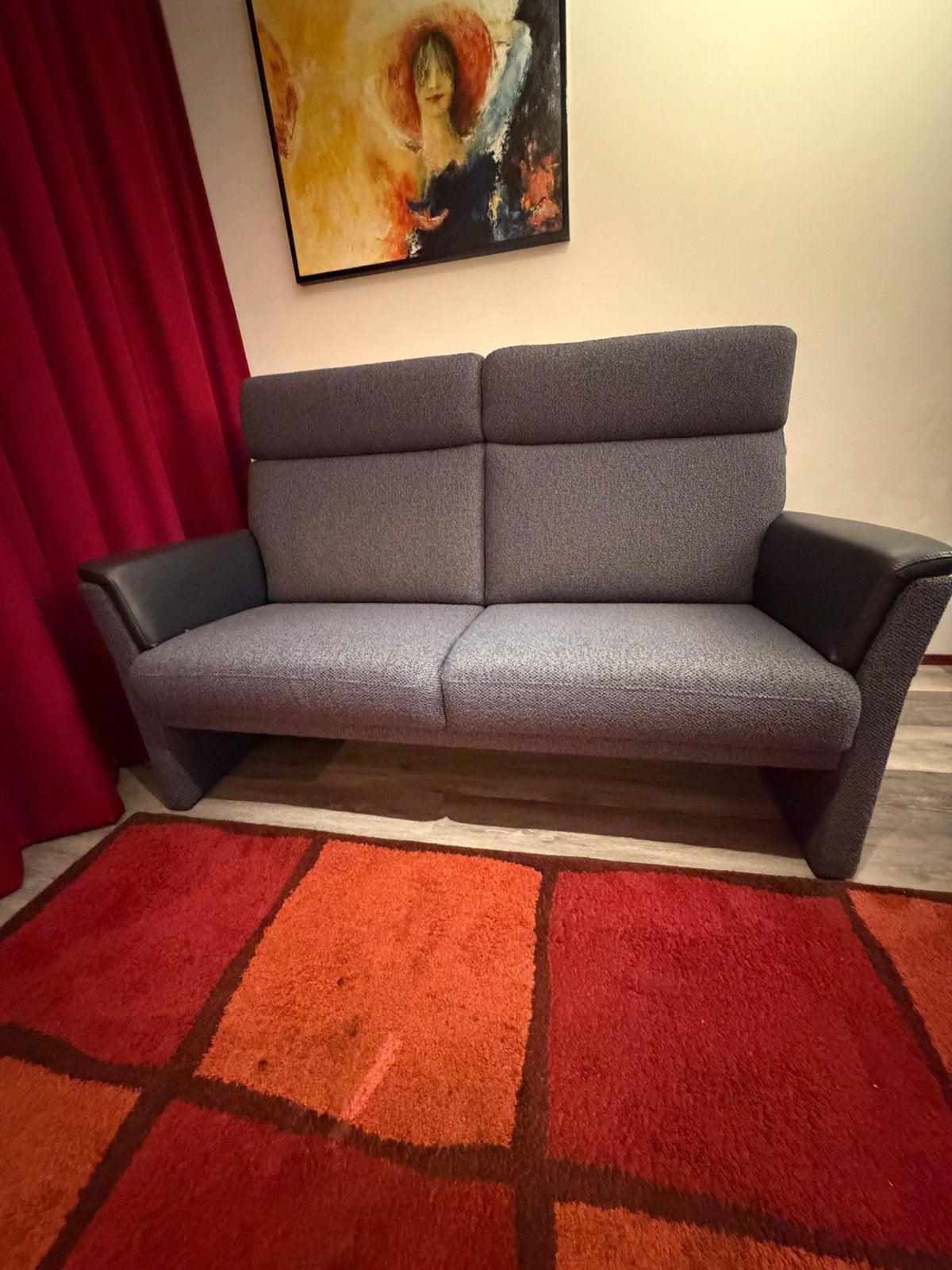 2-zits bank lichtgrijs/donkerblauw, Ophalen, Gebruikt, Minder dan 75 cm, 150 tot 200 cm