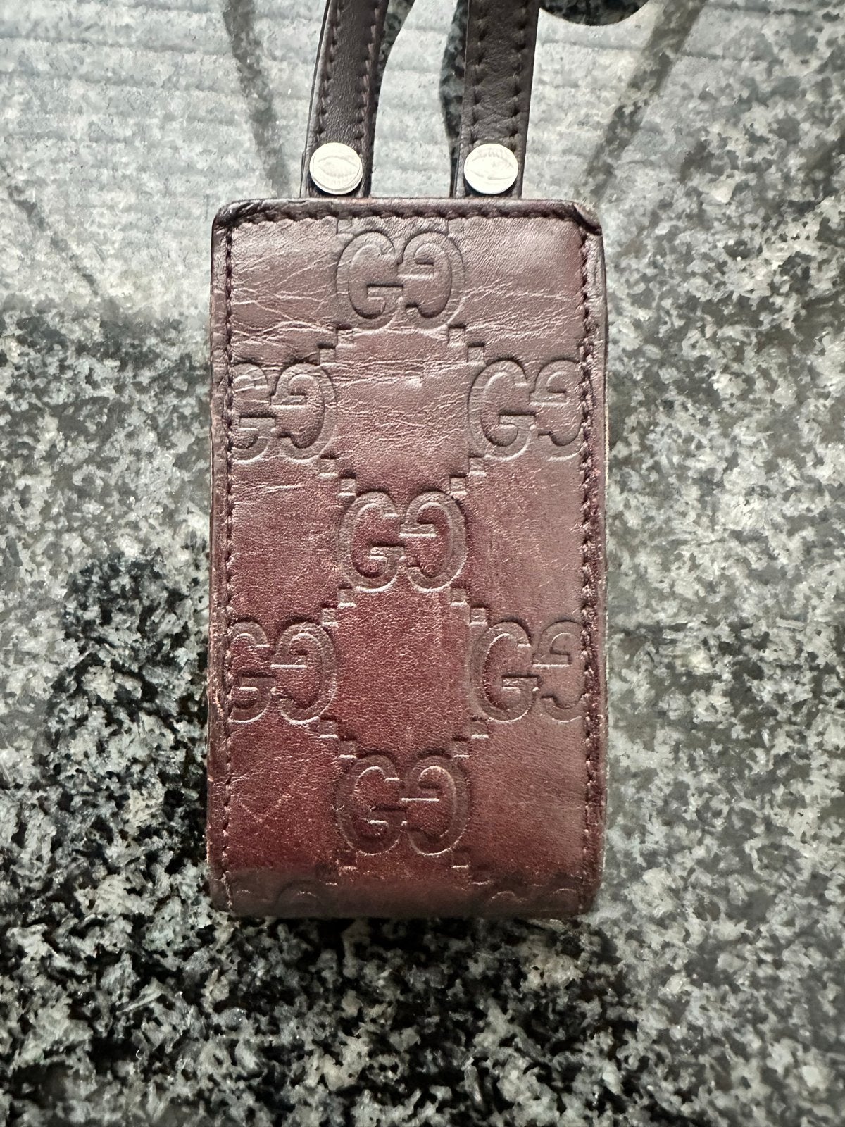 Gucci Telefoonhoesje met Nekkoord - Bruin Leer, Ophalen of Verzenden, Gebruikt, Hoesje of Tasje