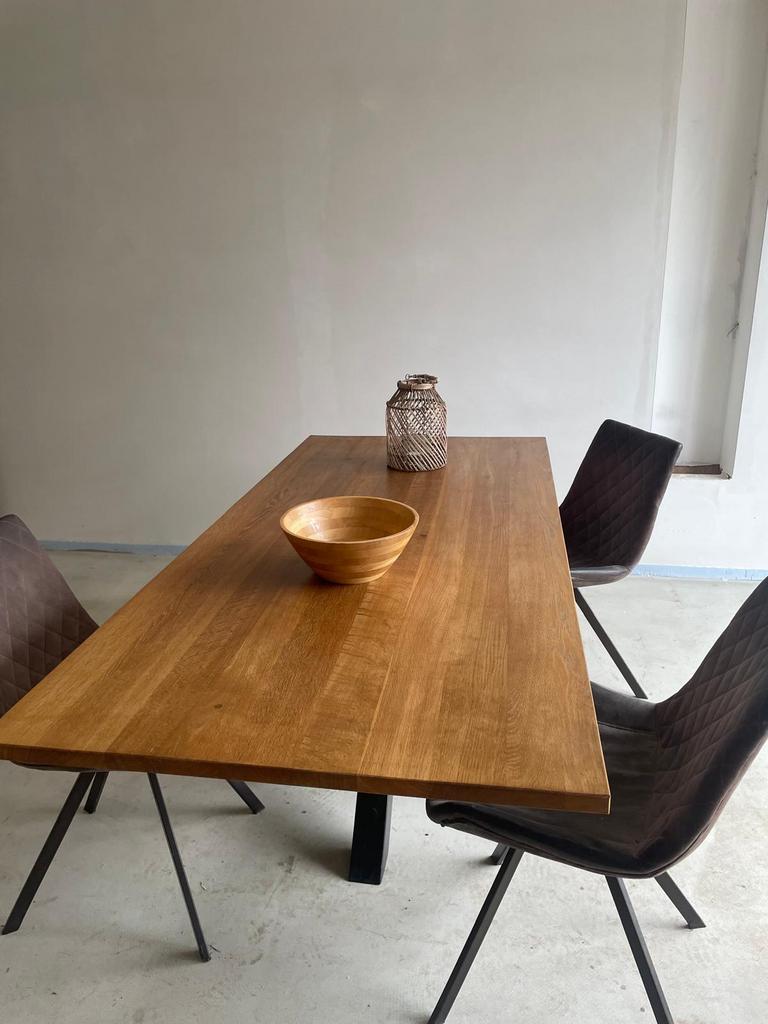 Massief eiken tafel met kruispoot eettafel, Ophalen, 200 cm of meer, 50 tot 100 cm, Zo goed als nieuw