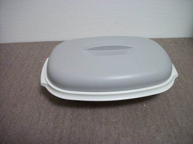 Tupperware Schaal ( serveerwonder,  grijs/wit), Ophalen of Verzenden, Gebruikt, Wit, Schaal