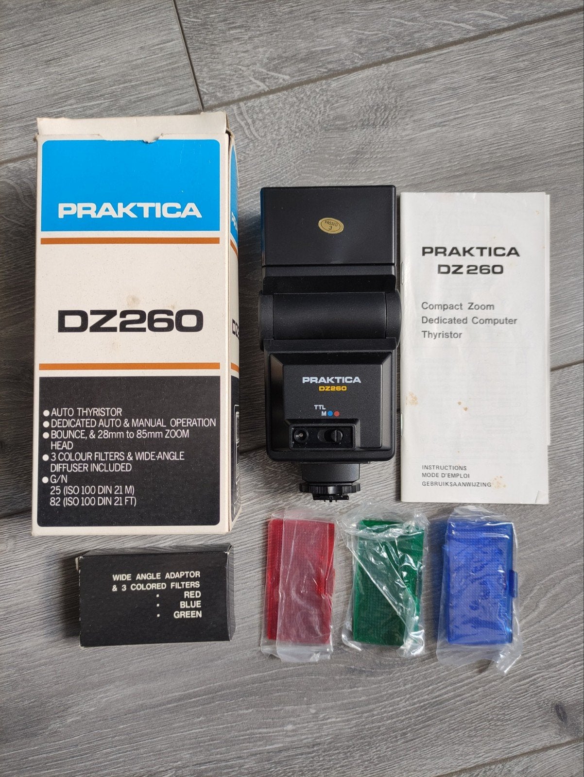 Praktica DZ260 flitser in doos met filters (werkend), Audio, Tv en Foto, Ophalen of Verzenden