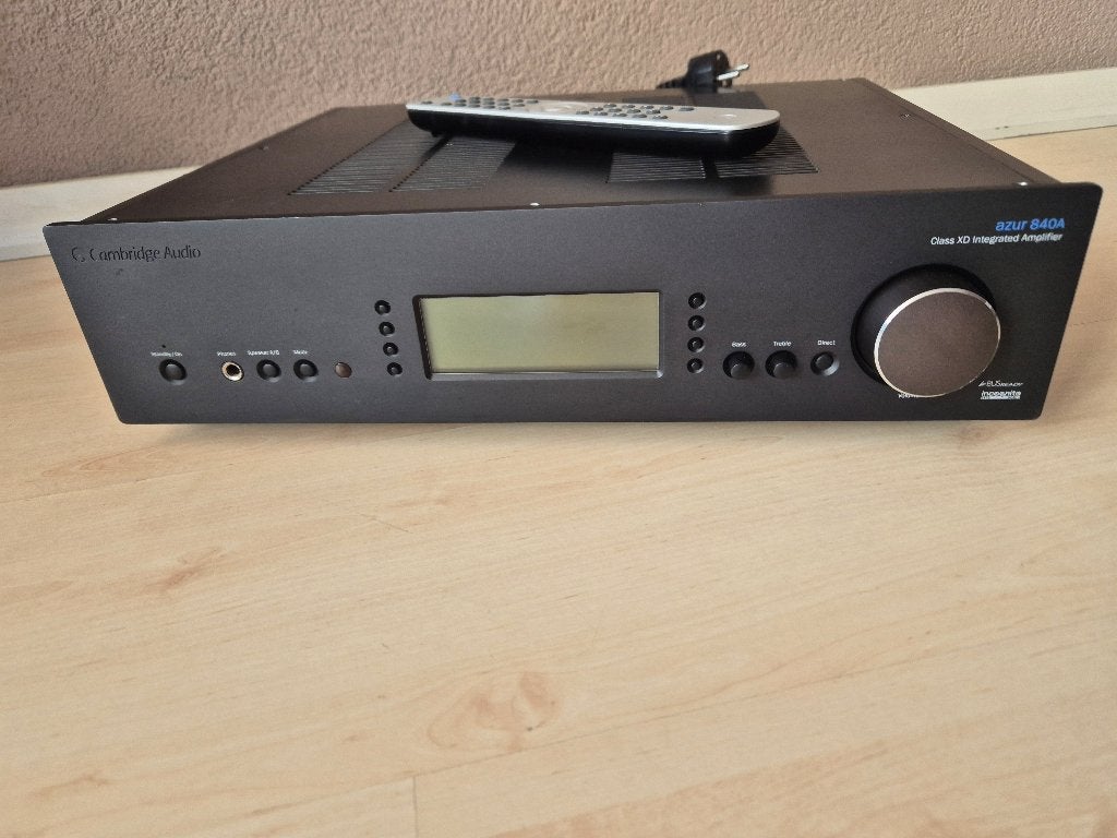 Cambridge Audio Azur 840A stereo versterker, Gebruikt, 60 tot 120 watt, Stereo, Ophalen