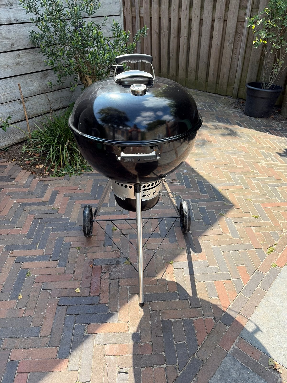 Weber Master-Touch GBS E-5750 Houtskoolbarbecue, Tuin en Terras, Houtskoolbarbecues, Gebruikt, Ophalen
