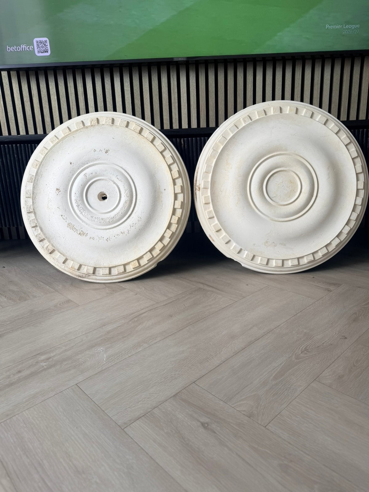 2 ronde gipsplaten / plafonddecoratie – set van 2, Ophalen, Zo goed als nieuw, Overige stijlen, Bord(en)
