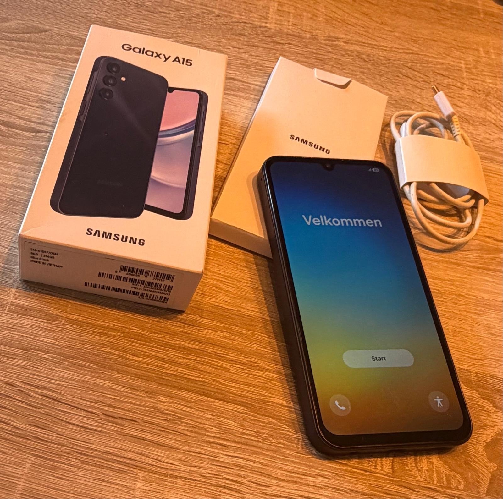 Samsung Galaxy A15 4G - 256GB/8GB - Zo goed als nieuw, Overige modellen, Ophalen of Verzenden, Zo goed als nieuw, Zonder simlock