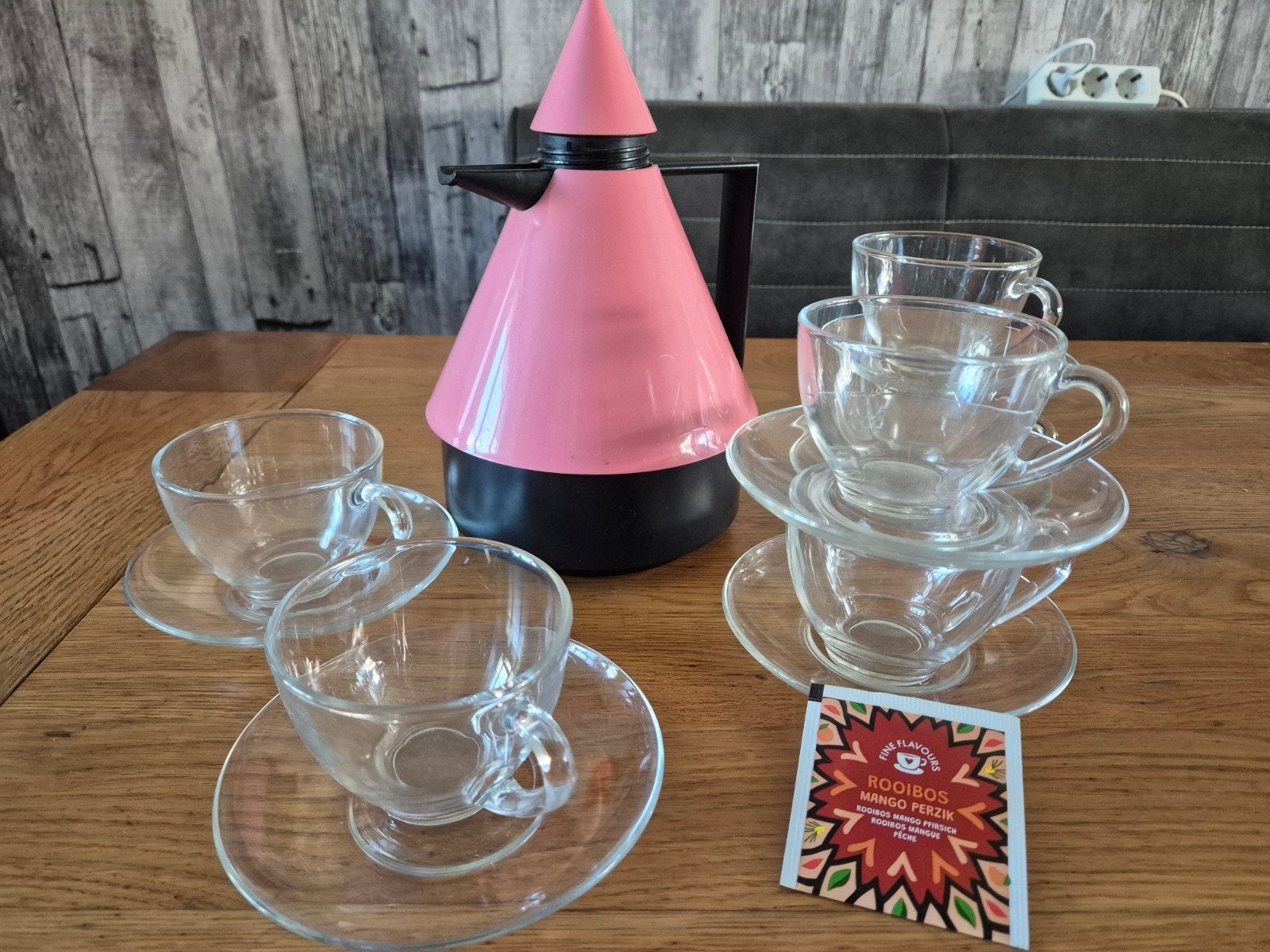 Glazen theeservies met thermoskan, Ophalen of Verzenden, Gebruikt, Glas, Kop(pen) en/of Schotel(s)