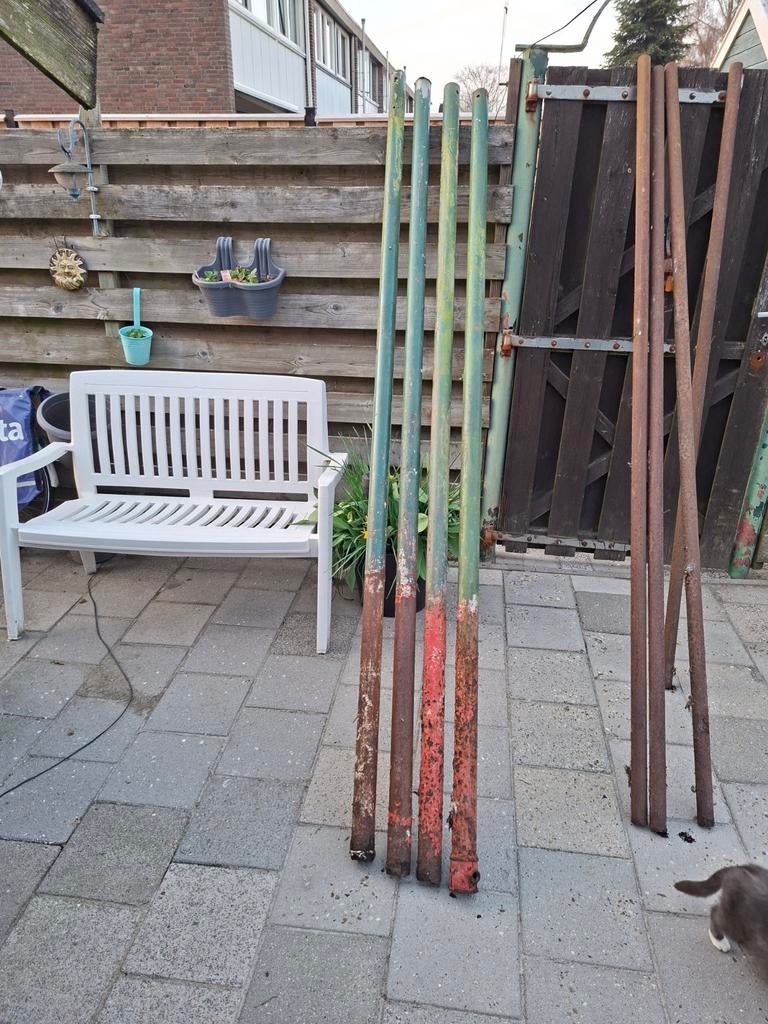ijzeren buizen., Ophalen, Overige materialen, Gebruikt, 2 tot 4 meter