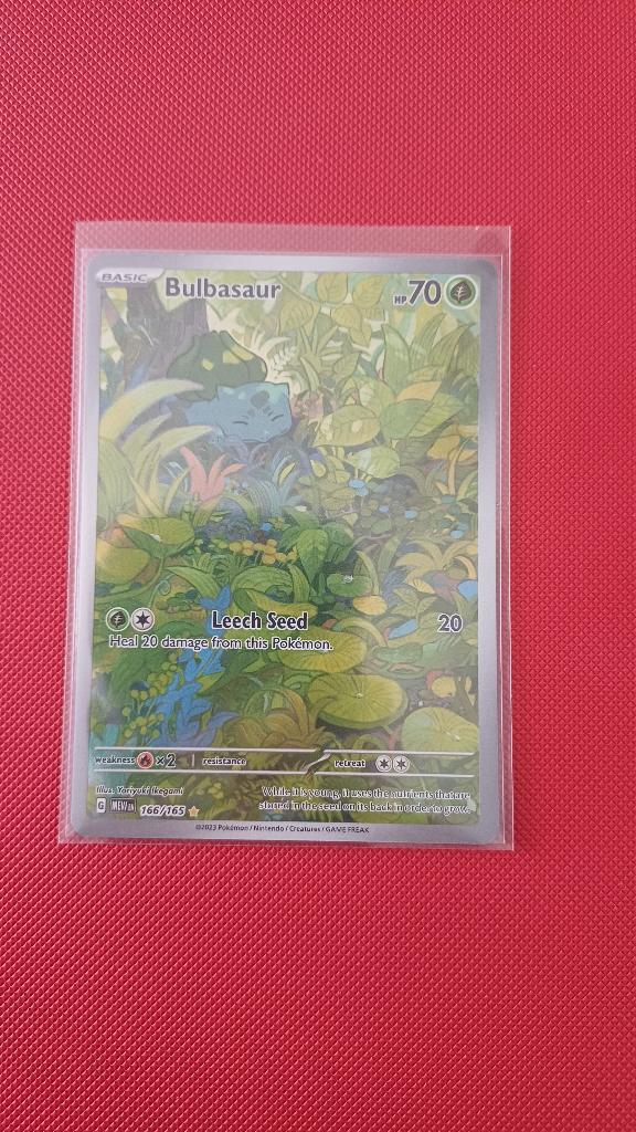 Bulbasaur 166/165 pokemon kaart, Ophalen of Verzenden, Zo goed als nieuw, Losse kaart
