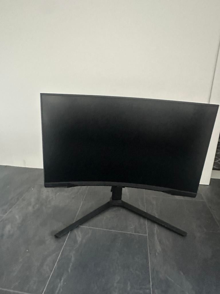 Monitor 120 hertz, Ophalen, Zo goed als nieuw