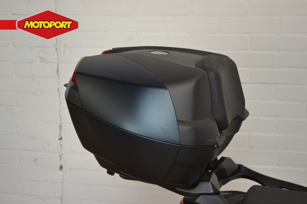 Yamaha TMAX Tech Max (bj 2023), Motoren, Scooter, Klantenservice@yamaha-motor.nl, Koolhovenlaan 101
1119 NC  Schiphol-Rijk, NL