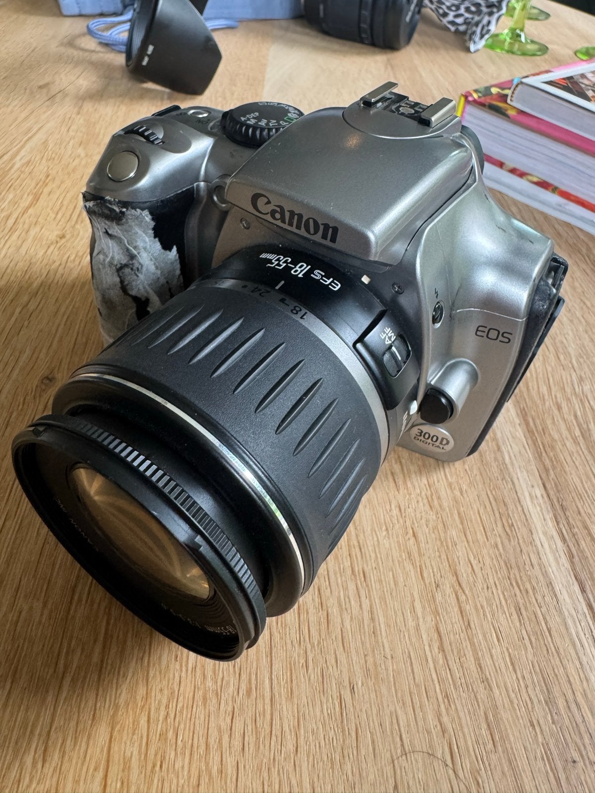 Canon DS6041 Spiegelreflexcamera met 2 extra lenzen, Gebruikt, Spiegelreflex, Canon, Ophalen of Verzenden