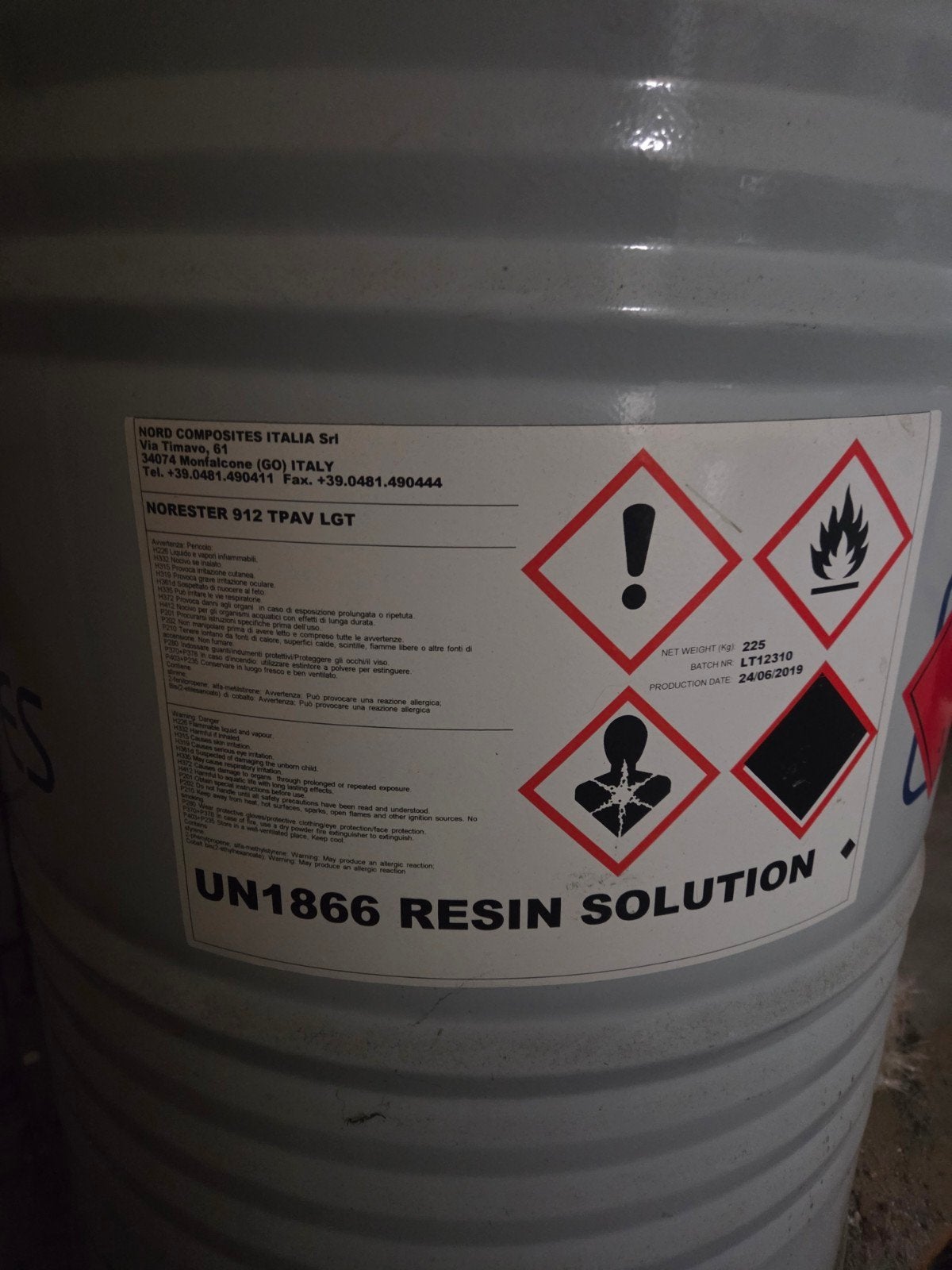 Epoxyhars Oplossing - 225 kg vat, Nieuw, Ophalen of Verzenden, 20 liter of meer, Lak