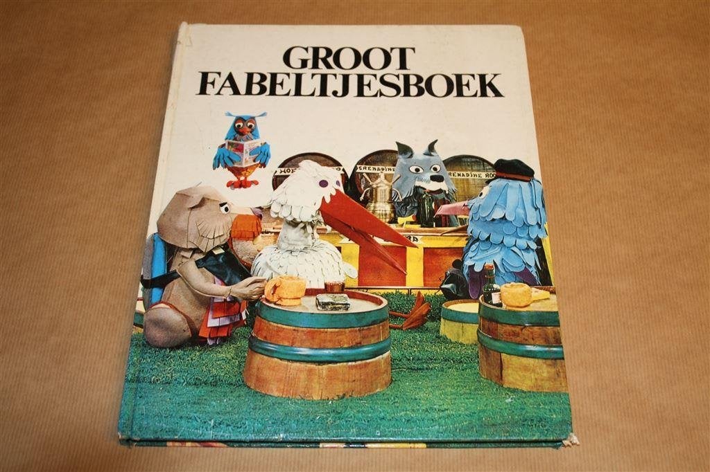 Groot Fabeltjesboek. 1968., Ophalen of Verzenden, Gelezen