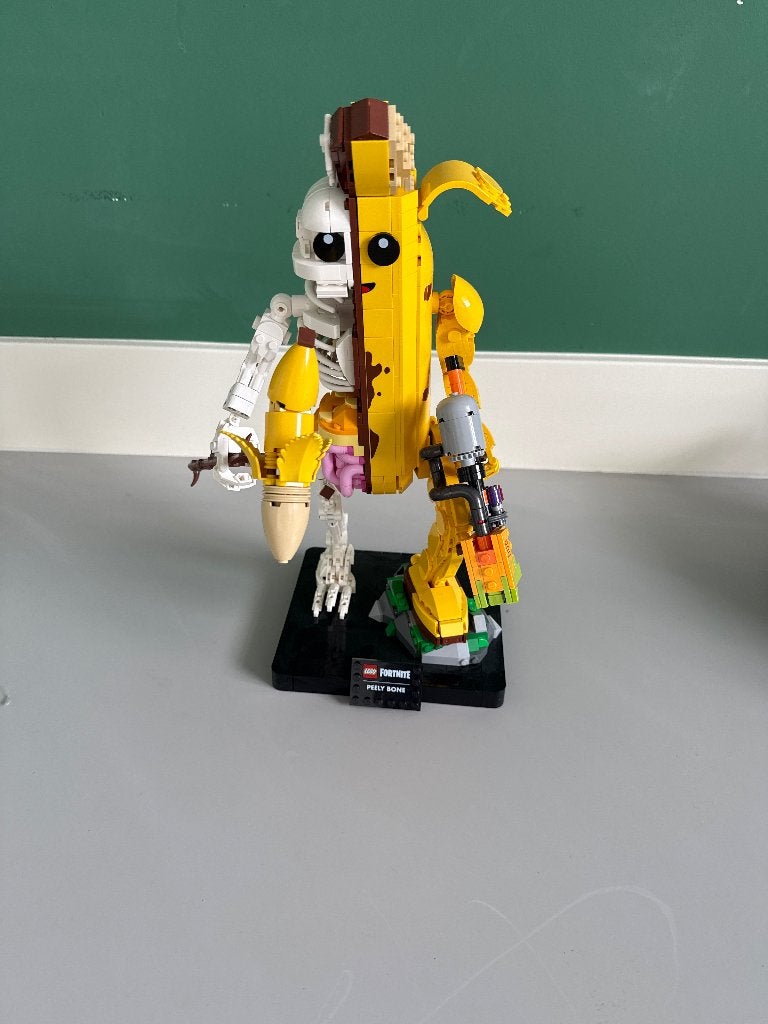 Lego fortnite peely bone, Lego, Ophalen of Verzenden, Zo goed als nieuw, LEGOLAND