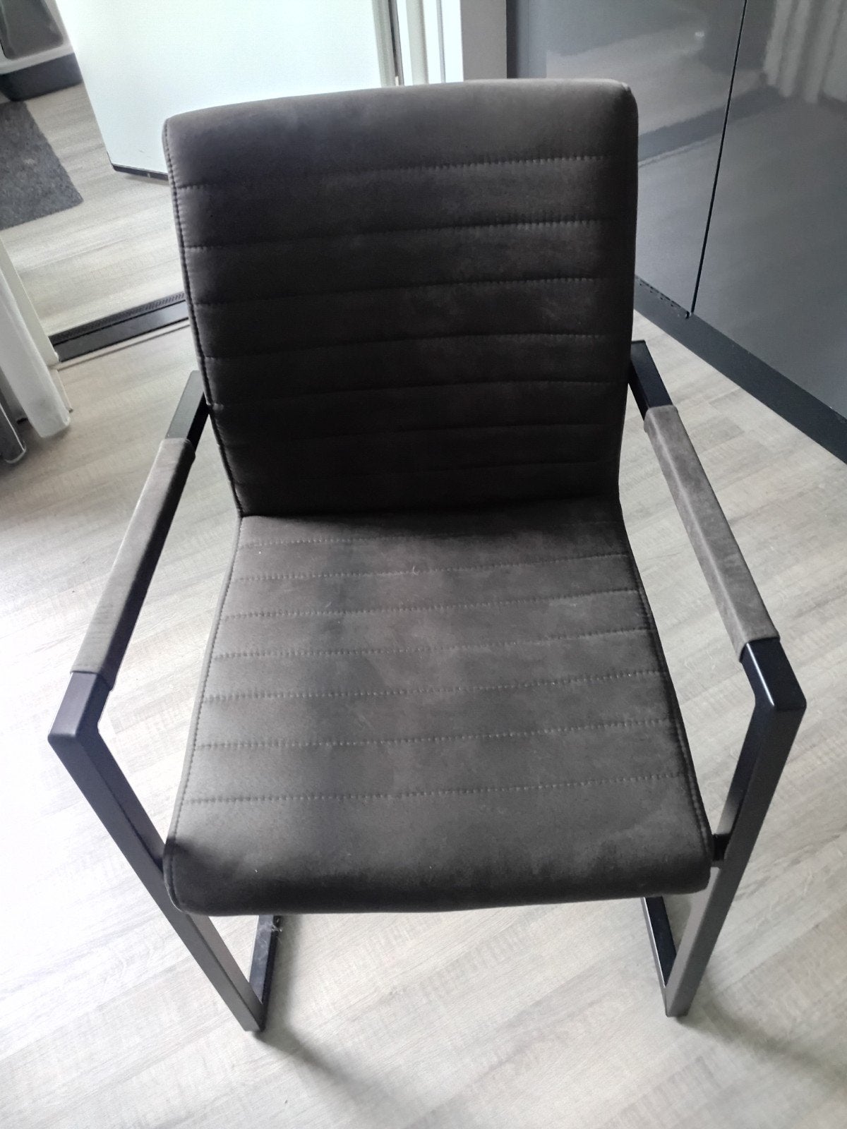 3 bruine eetkamer stoelen, Huis en Inrichting, Ophalen, Bruin