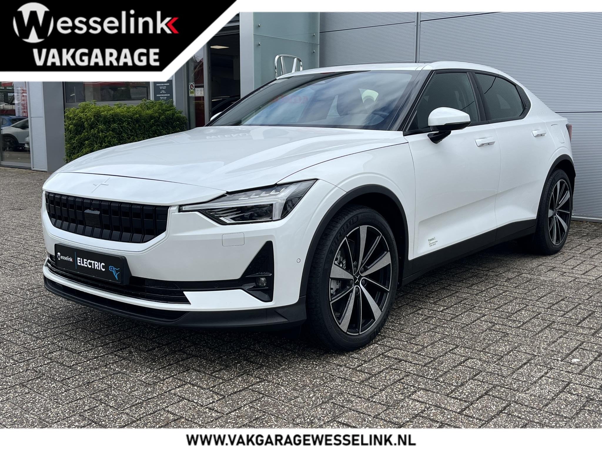 Polestar 2 Long Range Dual Motor Launch Edition 78kWh - SOH, Auto's, Polestar 2, Stof, Gebruikt, Wit