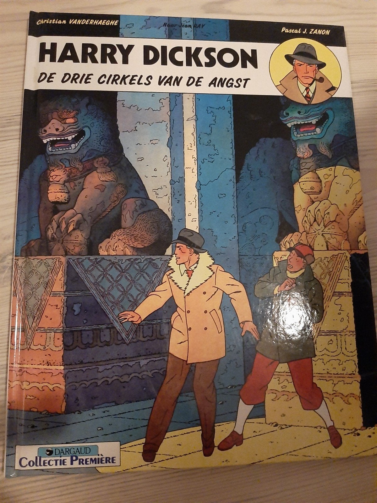 Harry Dickson - De Drie Cirkels van de Angst (Hardcover), Eén stripboek, Ophalen of Verzenden, Zo goed als nieuw, Christian Vanderhaeghe, Pascal J. Zanon