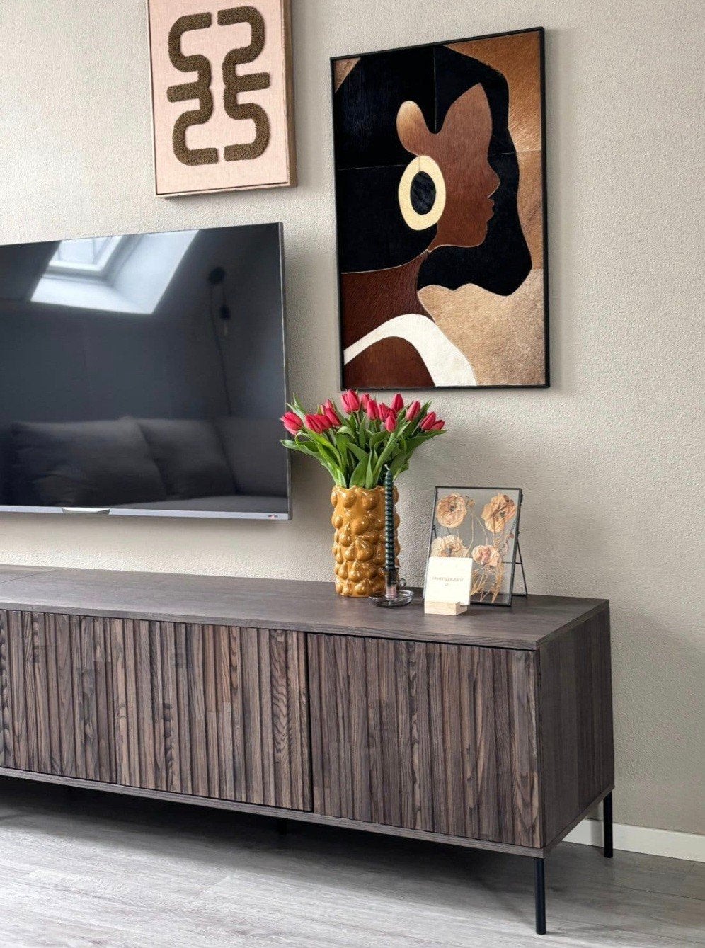 Woood New Gravure TV-meubel espresso 300cm, Huis en Inrichting, Ophalen, Zo goed als nieuw, 200 cm of meer, Minder dan 100 cm