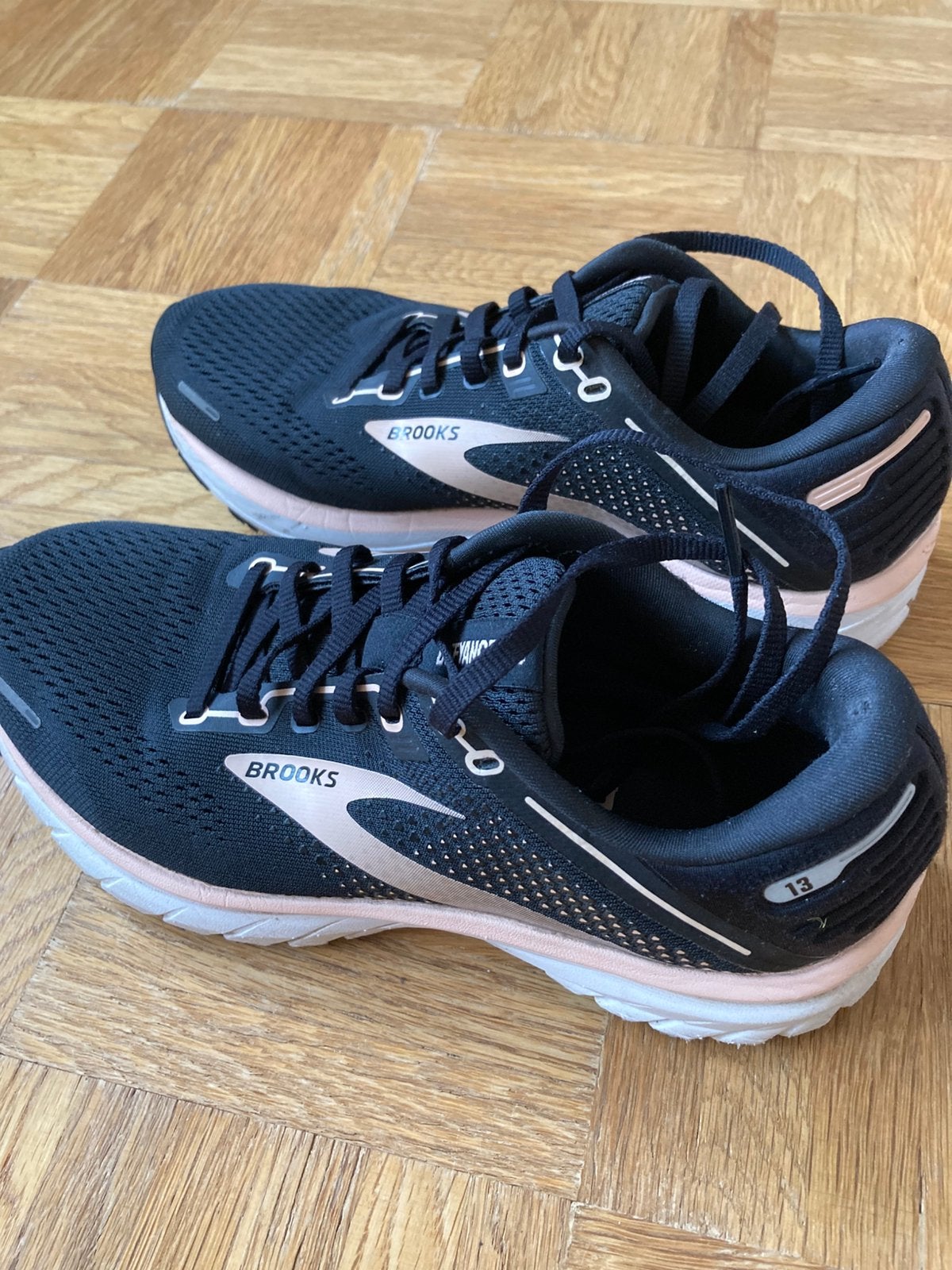Brooks hardloopschoenen, maat 38, Sport en Fitness, Loopsport en Atletiek, Ophalen of Verzenden, Zo goed als nieuw, Hardloopschoenen