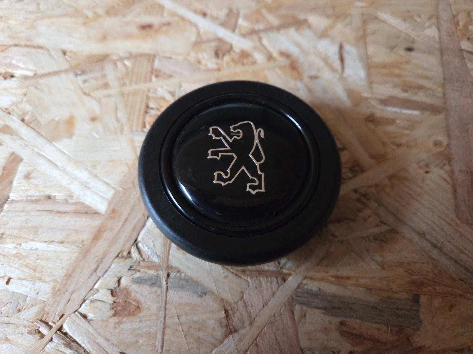 Momo Peugeot claxon button, Auto-onderdelen, Ophalen of Verzenden, Peugeot