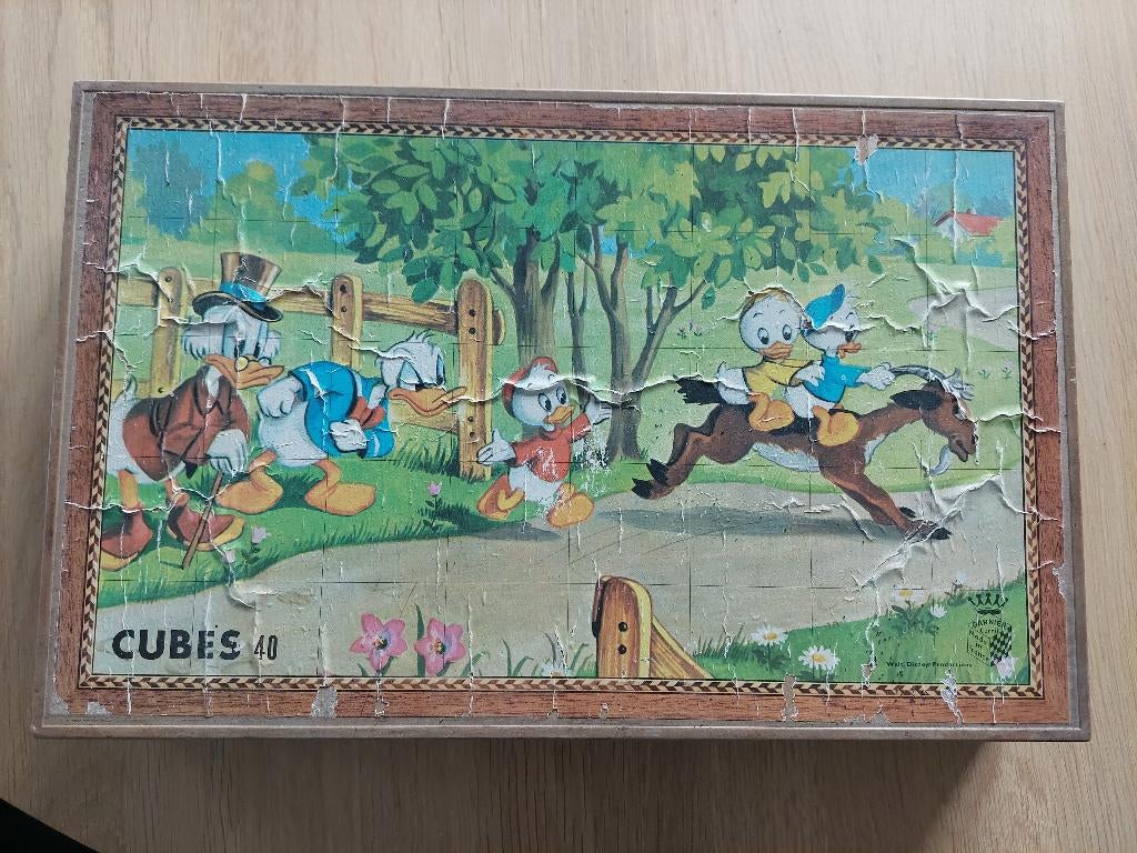 Vintage Walt Disney kubus puzzel, Verzamelen, Disney, Ophalen of Verzenden, Donald Duck, Gebruikt, Overige typen