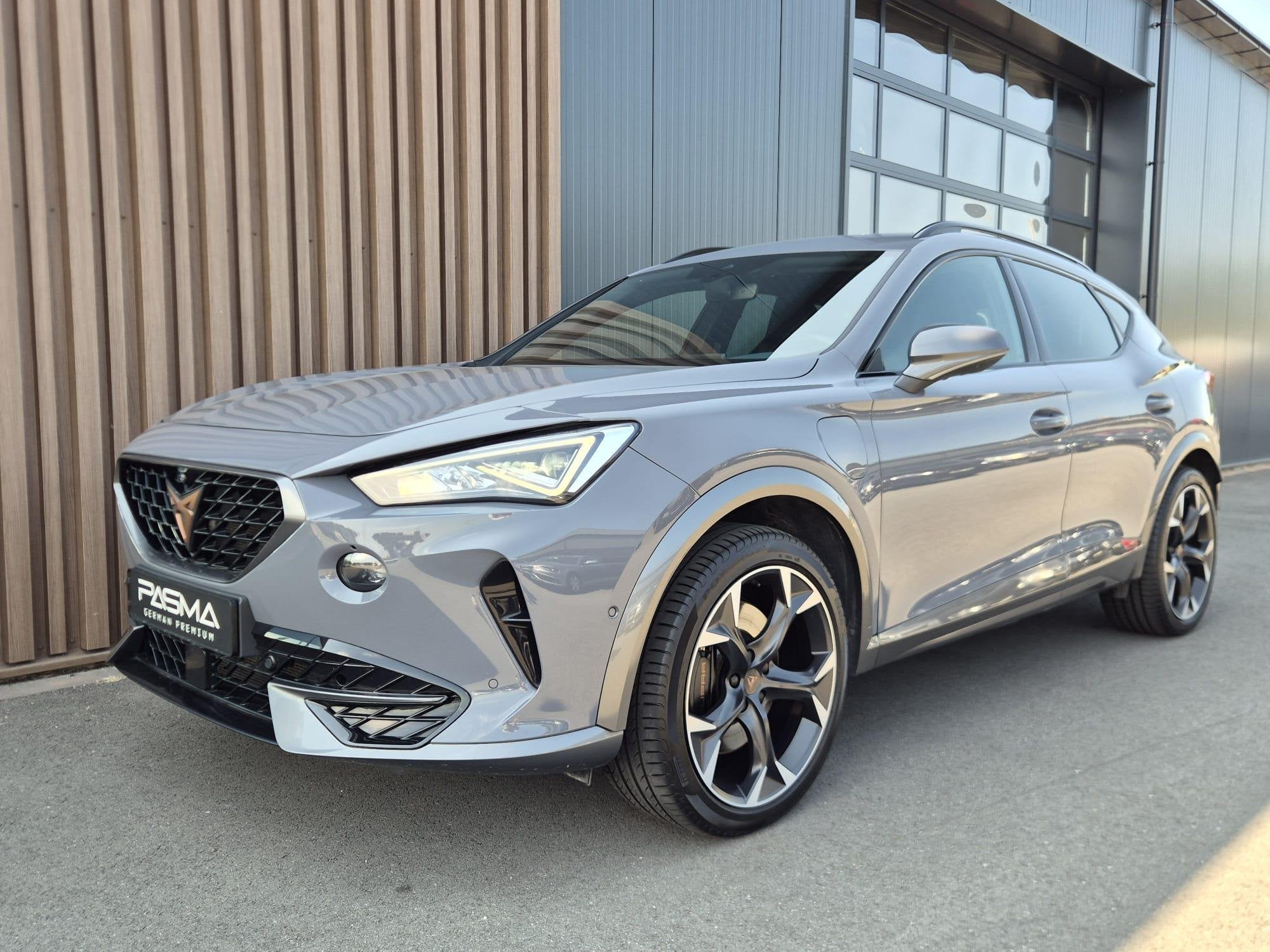 CUPRA Formentor 1.4 e-Hybrid VZ Performance 245pk | BTW| Tre, Auto's, Stof, Gebruikt, Euro 6, 4 cilinders