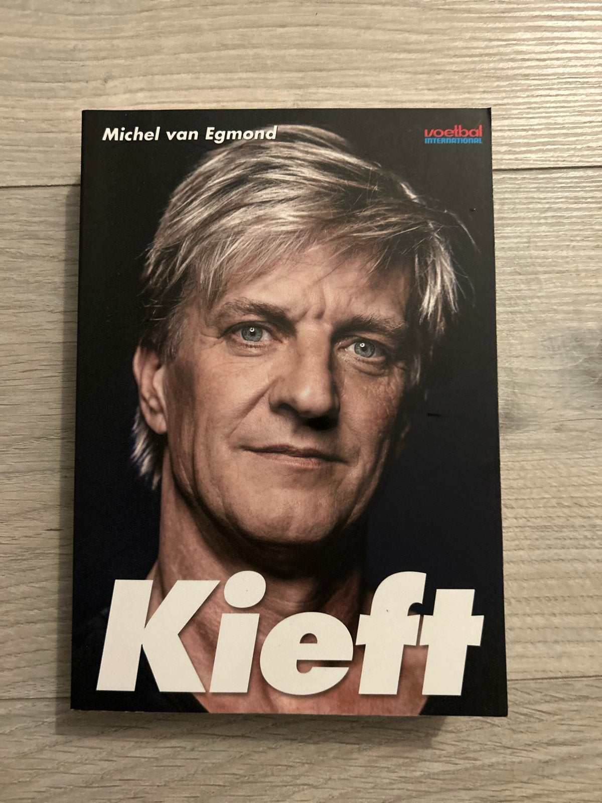 Kieft - Michel van Egmond (Voetbal International), Boeken, Verzenden, Zo goed als nieuw, Sport