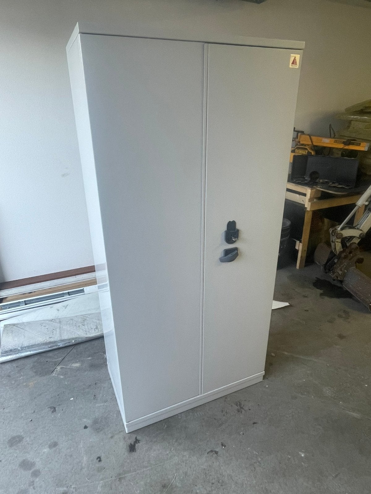 Brandkast, Huis en Inrichting, Brandblussers en Brandkasten, Ophalen, Zo goed als nieuw