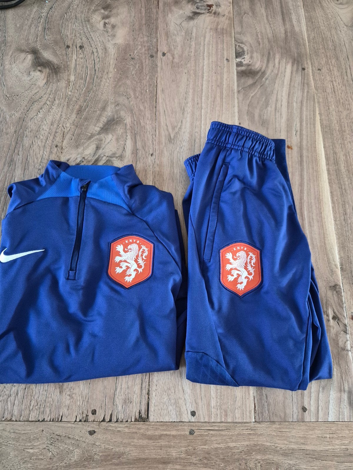 Nike KNVB Trainingspak Jongens - Maat S (128-137 cm), Ophalen of Verzenden, Zo goed als nieuw, Nike, Jongen