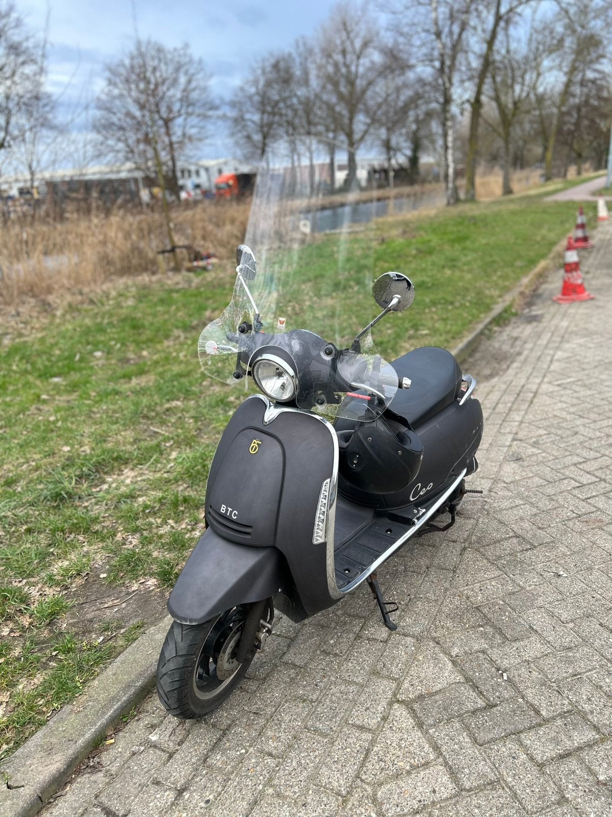 BTC Ceo Scooter - Mat Zwart 2017, Ophalen, Gebruikt, Maximaal 25 km/u, Benzine