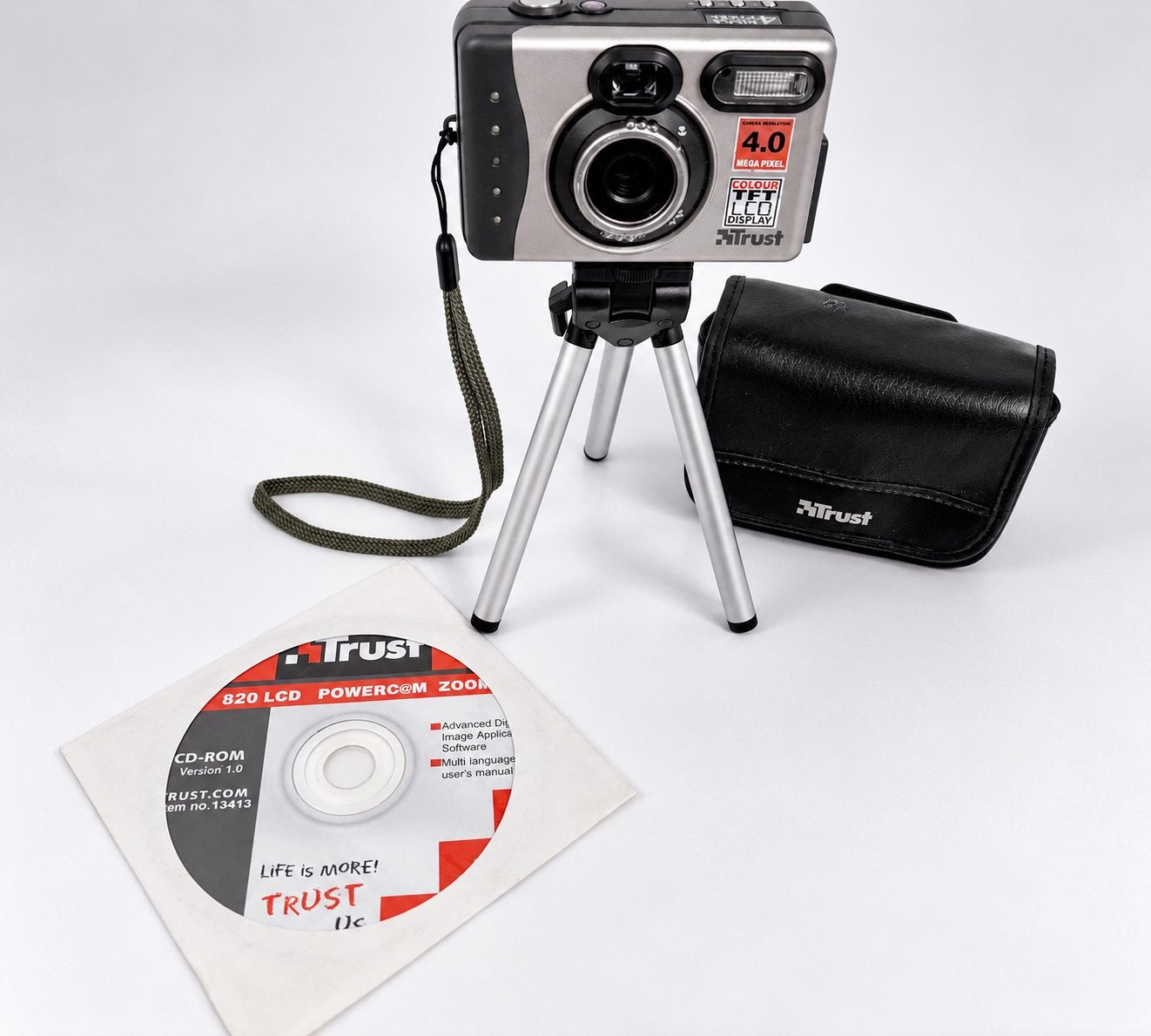 Trust 820 LCD PowerC@m Zoom – Digitale camera 4 MP, Ingebouwde flitser, Overige typen, Accu, 4 megapixels