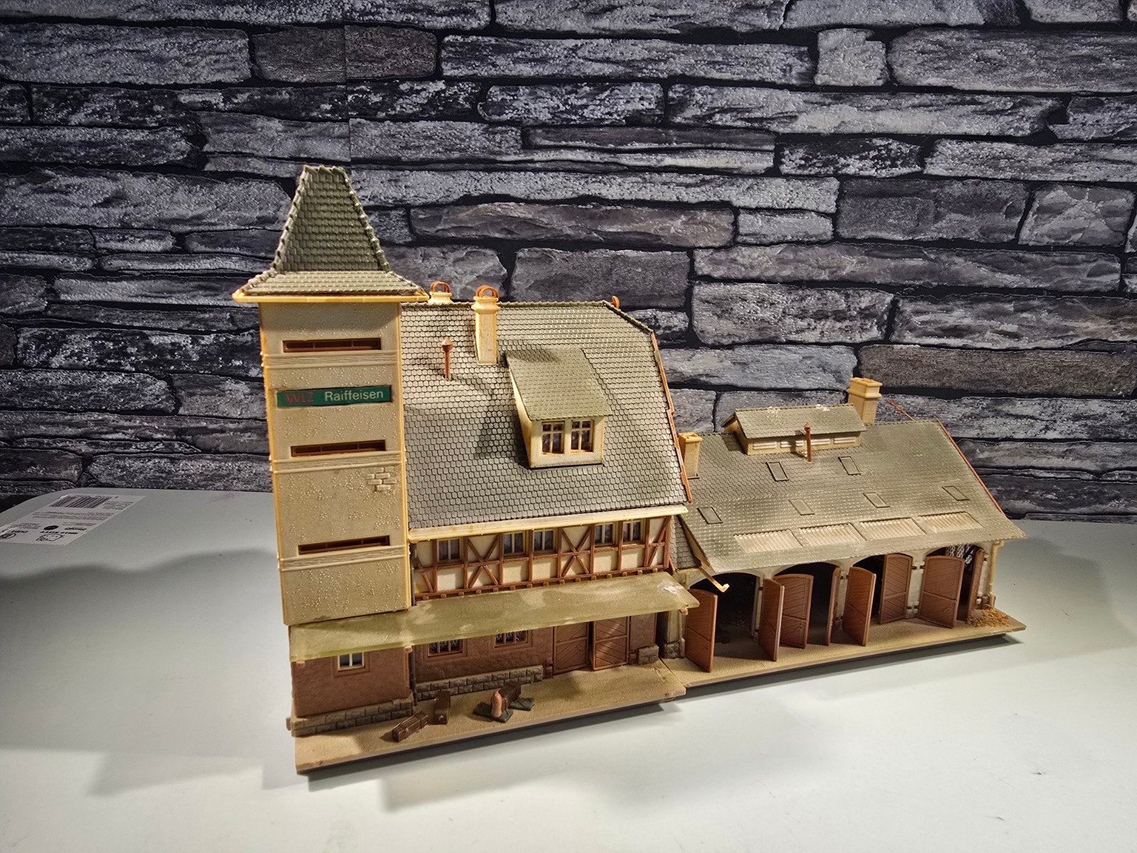 boerenwinkel met bijgebouw N spoor trein 1:160, Overige merken, Gebruikt, Gelijkstroom of Wisselstroom, Brug, Tunnel of Gebouw