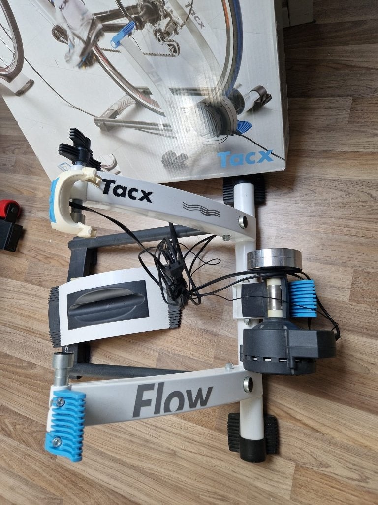 Tacx Flow, Sport en Fitness, Ophalen, Zo goed als nieuw, Overige typen