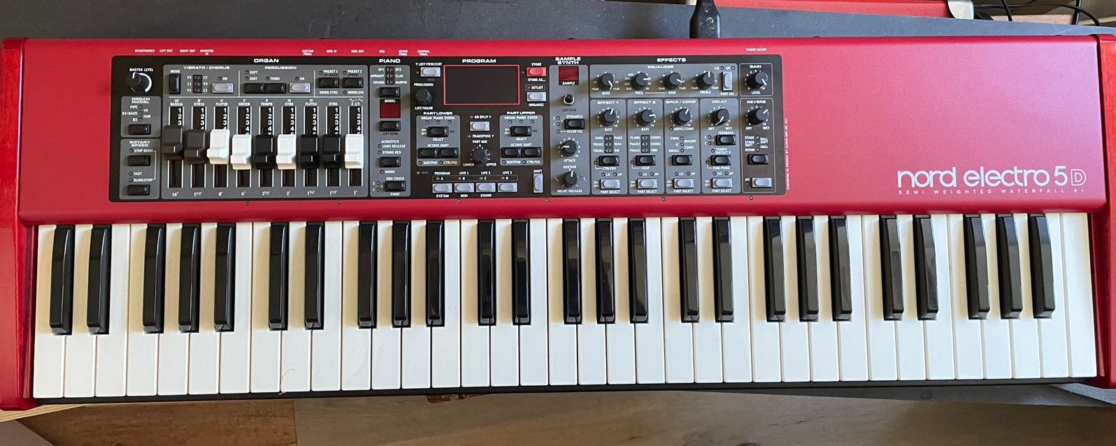 Nord Electro 5D 61 (Waterfall) incl. Stand, case en pedalen, 61 toetsen, Zo goed als nieuw, Met standaard, Ophalen