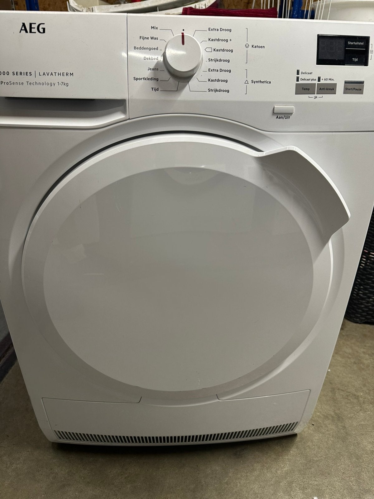 AEG 6000 series condens wasdroger, Ophalen, 6 tot 8 kg, Gebruikt, Minder dan 85 cm