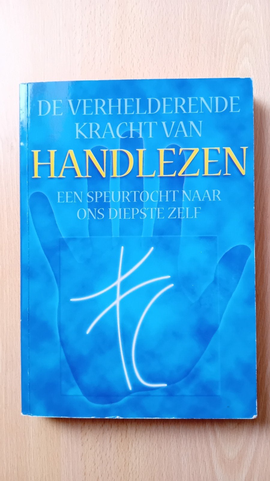 R. Douglas - De verhelderende kracht van handlezen, Achtergrond en Informatie, Spiritualiteit algemeen, Ophalen of Verzenden, Zo goed als nieuw